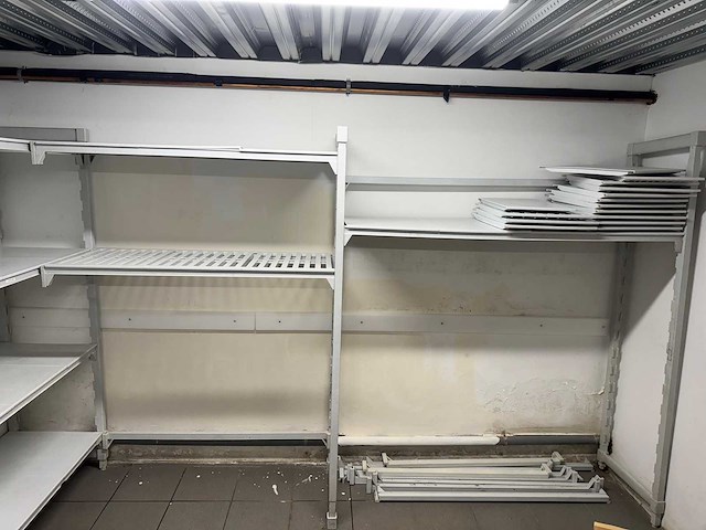 Cambro - kunststof stelling - afbeelding 6 van  8