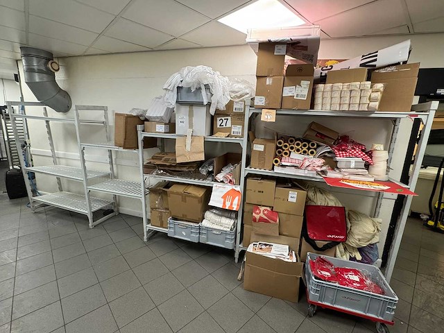 Cambro - kunststof stelling - afbeelding 1 van  5