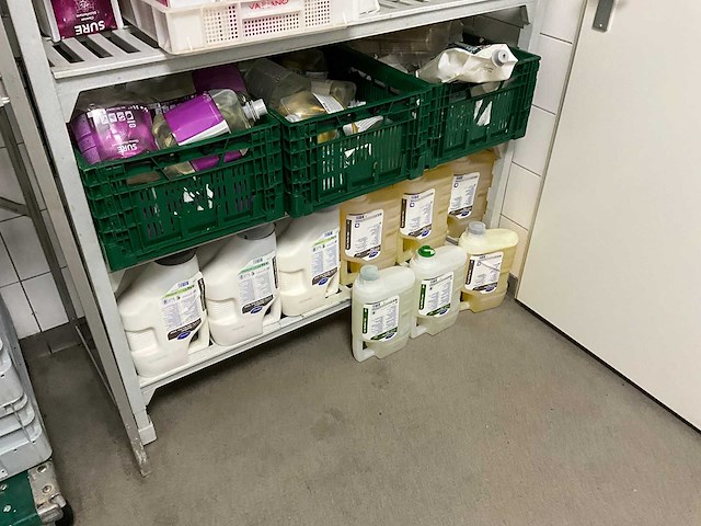 Cambro - kunststof stelling - afbeelding 3 van  4