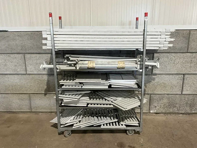 Cambro - kunststof stelling - afbeelding 2 van  5