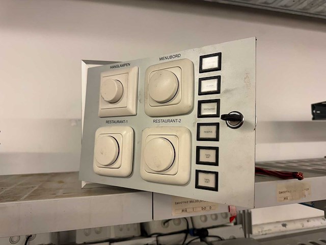 Cambro - partij elektra schakelmateriaal - afbeelding 8 van  12