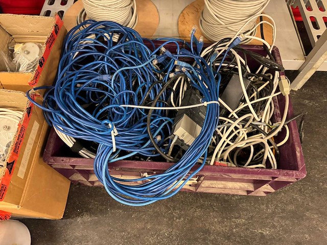 Cambro - partij elektra schakelmateriaal - afbeelding 12 van  12