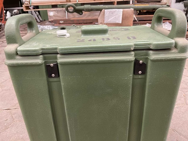 Cambro drankcontainer - afbeelding 4 van  7