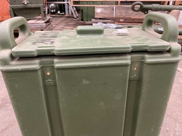 Cambro drankcontainer - afbeelding 2 van  3