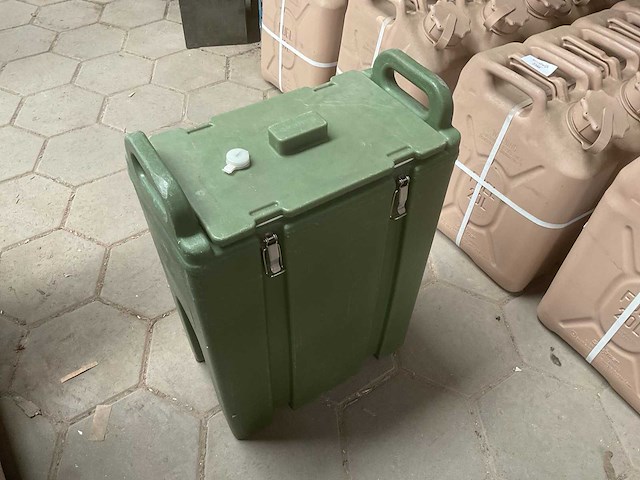 Cambro drink dispenser (3x) - afbeelding 1 van  6
