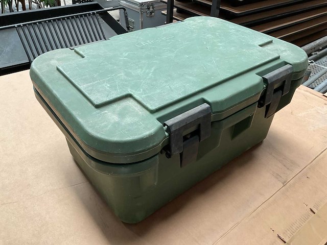 Cambro food transporter (2x) - afbeelding 1 van  3