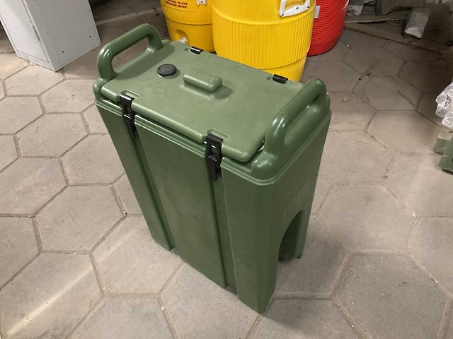 Cambro insulate liquid dispenser (3x) - afbeelding 5 van  7