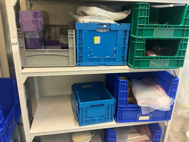 Cambro planken met inhoud (2x) - afbeelding 5 van  11