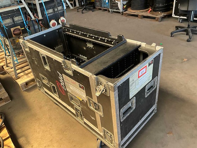 Camco dimmerrack flightcase - afbeelding 5 van  12
