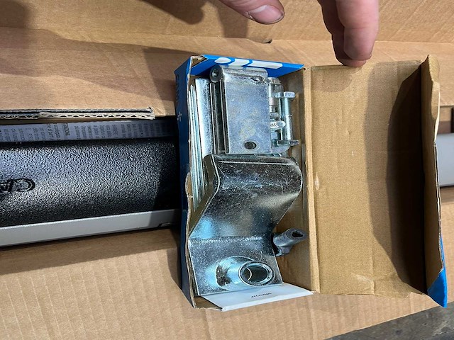 Came ati draaipoort motor overige lichttechniek (2x) - afbeelding 4 van  4