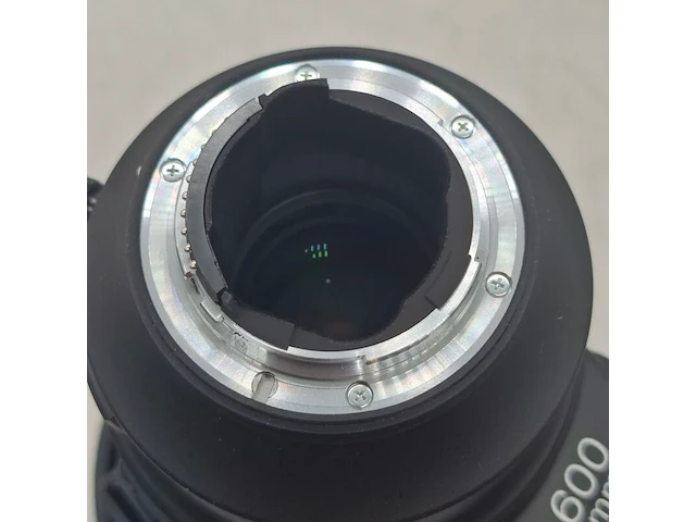Camera lens, nikkon, af-s nikkor 600mm 1:4 fled vr - afbeelding 9 van  12