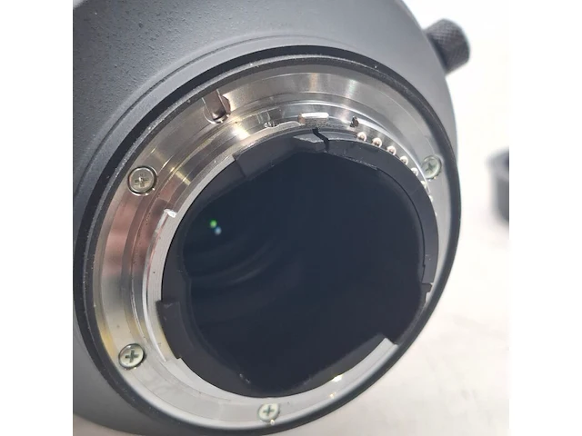Camera lens, nikkon, af-s nikkor 600mm 1:4 fled vr - afbeelding 11 van  11