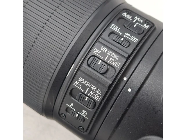 Camera lens, nikkon, af-s nikkor 600mm 1:4e fl ed vr - afbeelding 6 van  10