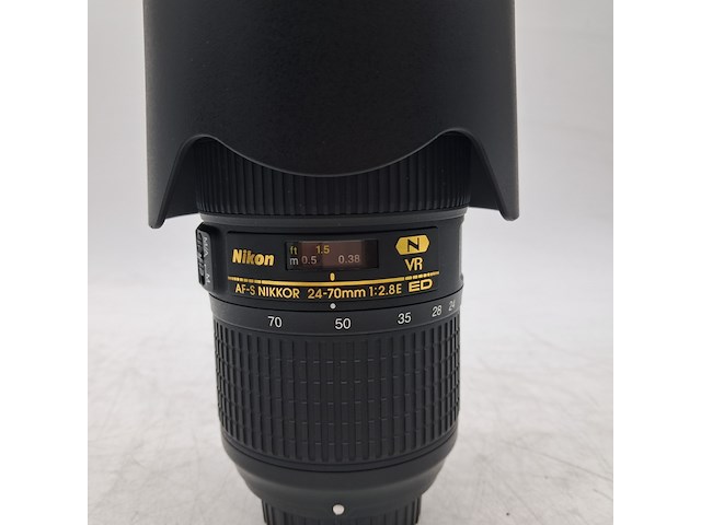 Camera lens, nikon, af-s nikkor 24-70mm 1:2.8e ed - afbeelding 6 van  8