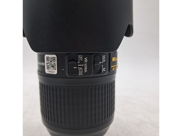 Camera lens, nikon, af-s nikkor 24-70mm 1:2.8e ed - afbeelding 7 van  8