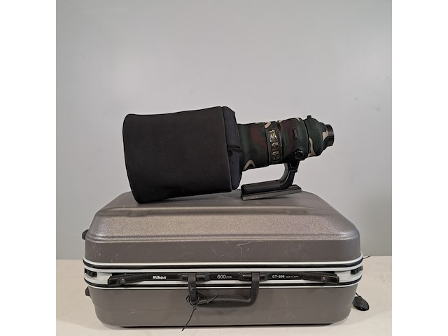 Camera lens, nikon, af-s nikkor 600mm 1:4e fl ed vr - afbeelding 1 van  10