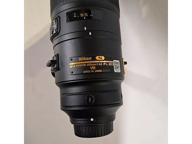 Camera lens, nikon, af-s nikkor 600mm 1:4e fl ed vr - afbeelding 9 van  11
