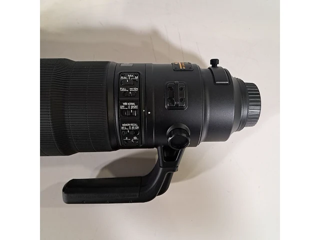 Camera lens, nikon, af-s nikkor 600mm 1:4e fl ed vr - afbeelding 8 van  11