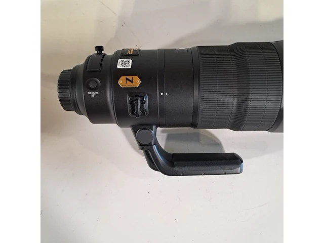 Camera lens, nikon, af-s nikkor 600mm 1:4e fl ed vr - afbeelding 8 van  10