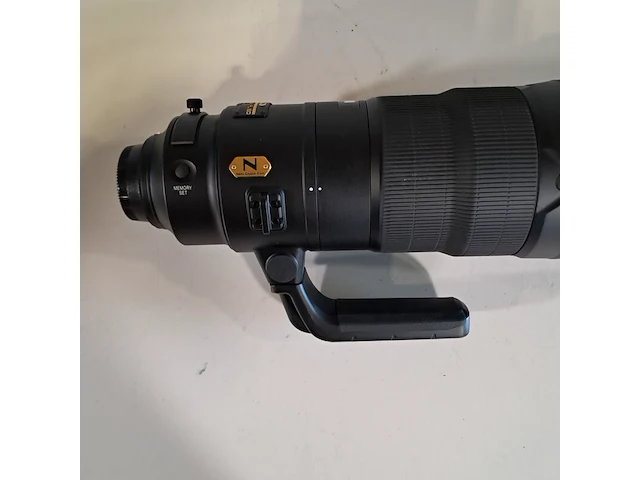 Camera lens, nikon, af-s nikkor 600mm 1:4e fl ed vr - afbeelding 8 van  10