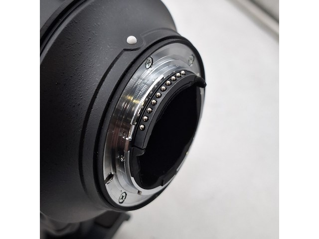 Camera lens, nikon, af-s nikor 400mm 1:2.8e fl ed - afbeelding 8 van  9