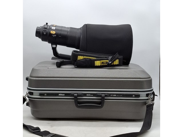 Camera lens, nikon, af-s nikor 600mm 1:4e fl ed - afbeelding 1 van  10