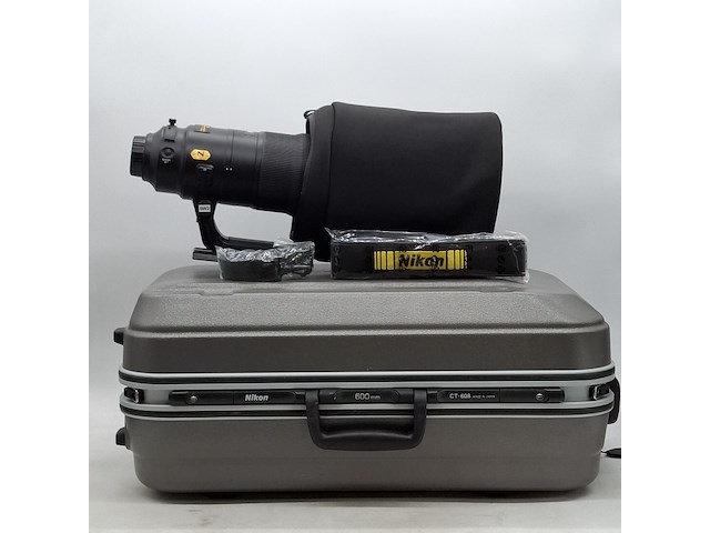 Camera lens, nikon, af-s nikor 600mm 1:4e fl ed - afbeelding 1 van  12