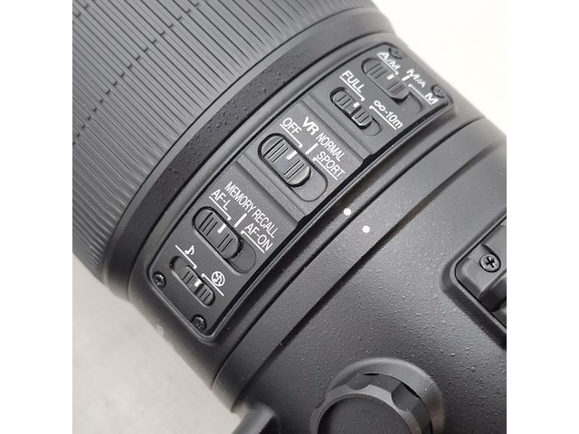 Camera lens, nikon, af-s nikor 600mm 1:4e fl ed - afbeelding 11 van  12