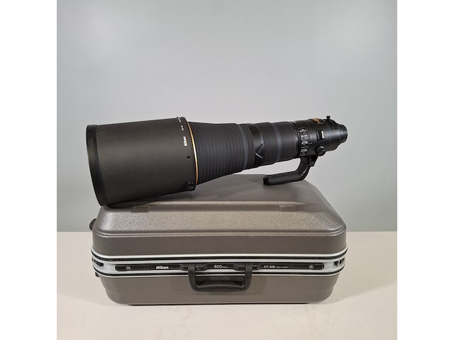 Camera lens, nikon, af-s nikor 600mm 1:4e fl ed - afbeelding 1 van  10