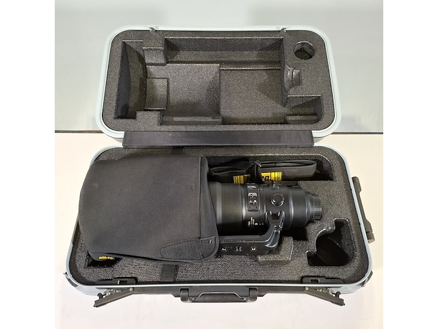 Camera lens, nikon, af-s nikor 600mm 1:4e fl ed - afbeelding 10 van  10