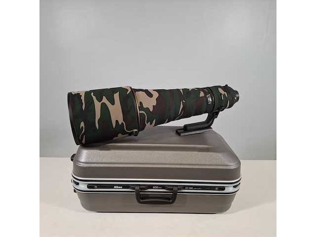 Camera lens, nikon, af-s nikor 600mm 1:4e fl ed - afbeelding 1 van  9