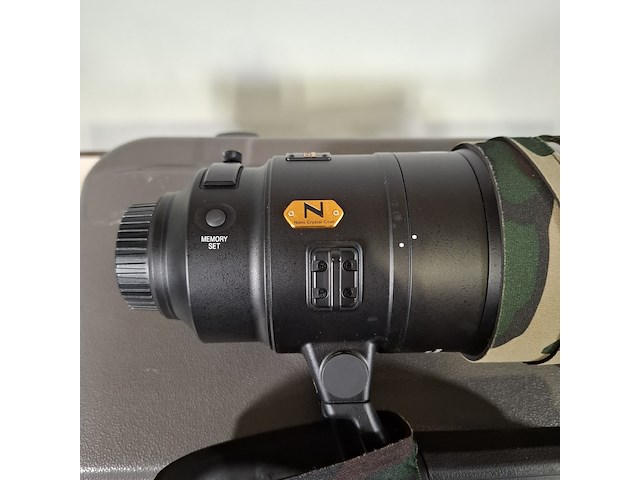 Camera lens, nikon, af-s nikor 600mm 1:4e fl ed - afbeelding 6 van  9