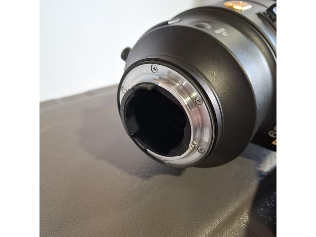 Camera lens, nikon, af-s nikor 600mm 1:4e fl ed - afbeelding 7 van  9