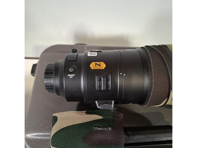 Camera lens, nikon, af-s nikor 600mm 1:4e fl ed - afbeelding 7 van  10