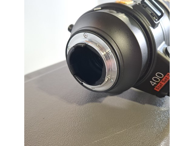 Camera lens, nikon, af-s nikor 600mm 1:4e fl ed - afbeelding 9 van  10