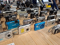Camera's, o.a. canon, olympus, jvc, nikon - afbeelding 2 van  14