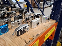 Camera's, o.a. canon, olympus, jvc, nikon - afbeelding 3 van  14