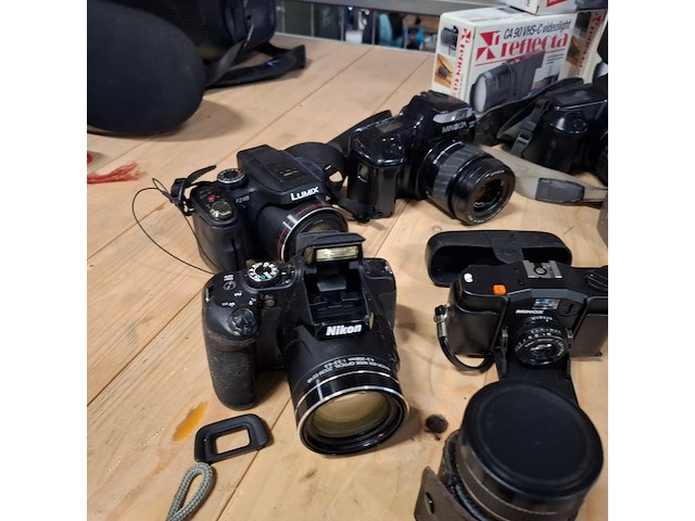 Camera's, o.a. canon, olympus, jvc, nikon - afbeelding 8 van  14