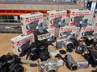 Camera's, o.a. canon, olympus, jvc, nikon - afbeelding 11 van  14