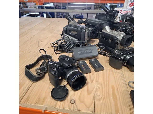 Camera's, o.a. nikon, sony, jvc, canon - afbeelding 5 van  12