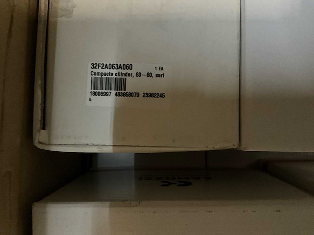 Camozzi 63-60 perslucht cilinders - afbeelding 5 van  5