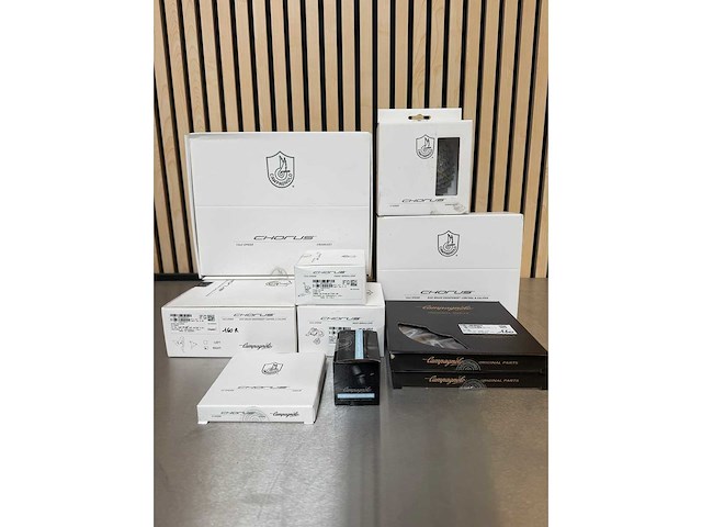 Campagnolo - chorus 2x12 speed disc - groepset - afbeelding 1 van  11