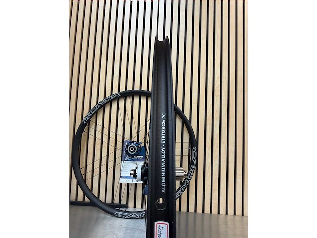 Campagnolo - zonda - wielset - afbeelding 8 van  8