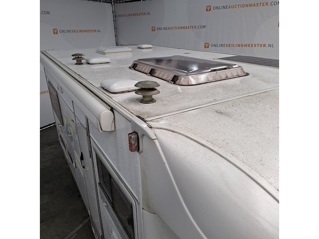Camper, buerstner, teilintegriert, 2004 - afbeelding 14 van  70