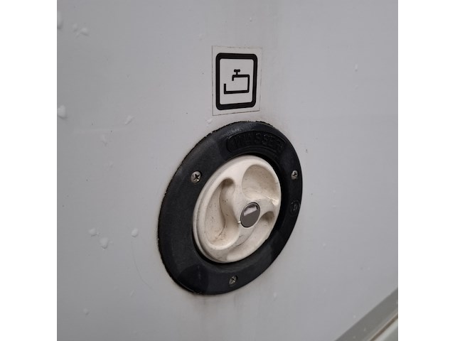 Camper, buerstner, teilintegriert, 2004 - afbeelding 28 van  70