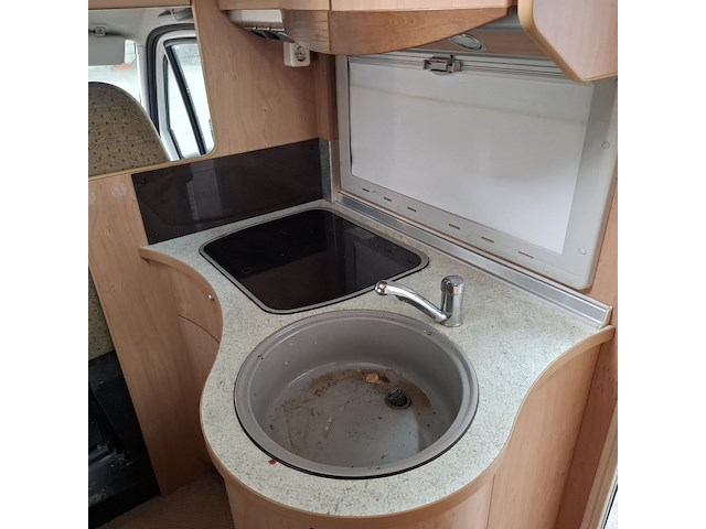 Camper, buerstner, teilintegriert, 2004 - afbeelding 51 van  70