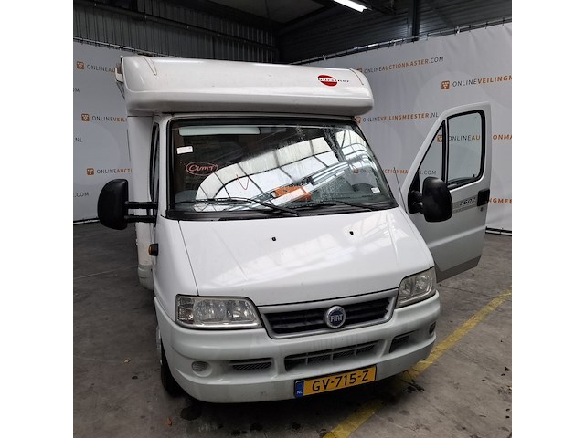 Camper, buerstner, teilintegriert, 2004 - afbeelding 65 van  70