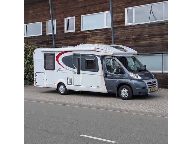 Camper, bürstner, bit720, 2011 - afbeelding 1 van  76
