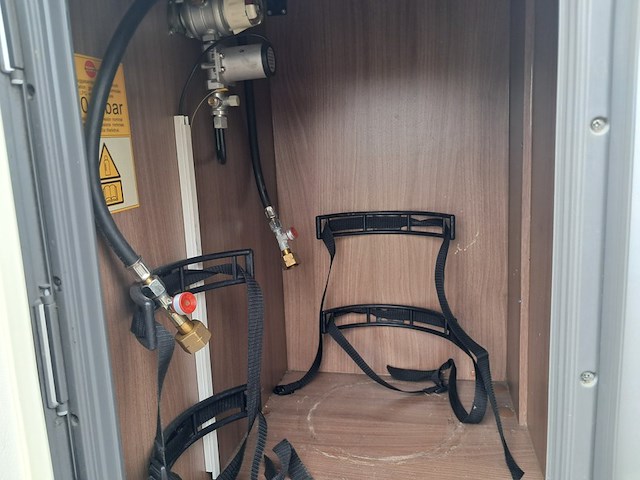 Camper, bürstner, bt7001, 2015 - afbeelding 26 van  116