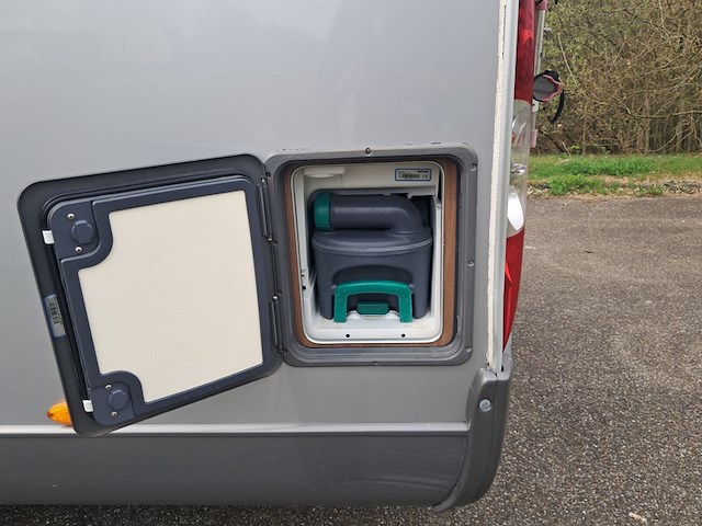 Camper, bürstner, bt7001, 2015 - afbeelding 33 van  116